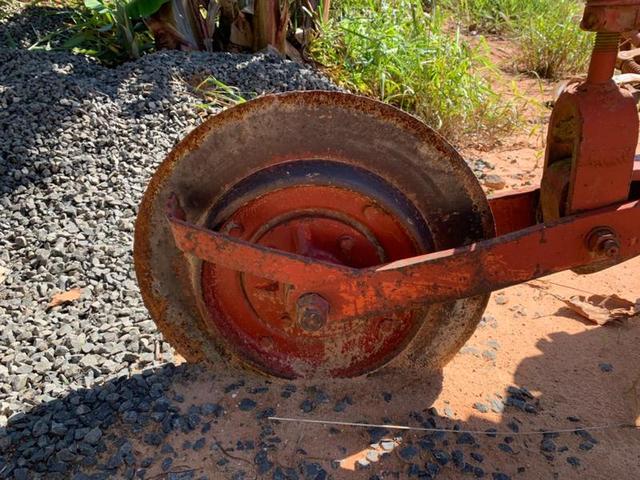 MASSEY FERGUSON ARADO 3 DISCOS