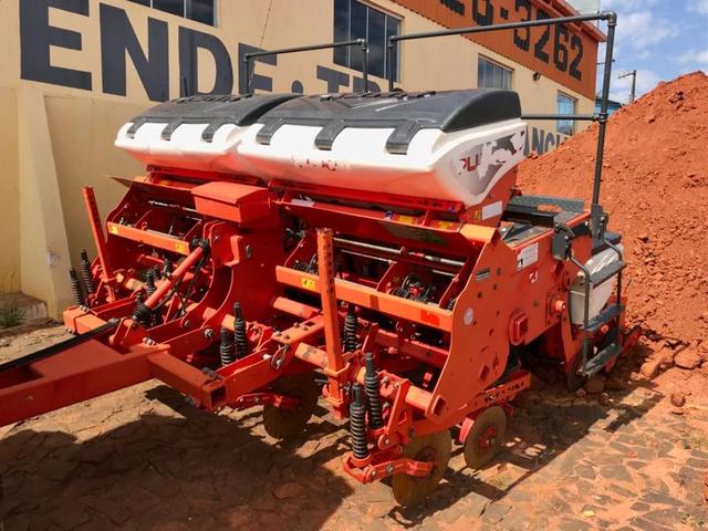 Kuhn Plantadeira PG 700 Plus 2016