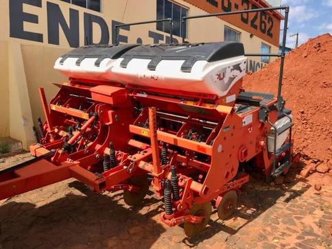 Kuhn Plantadeira PG 700 Plus 2016