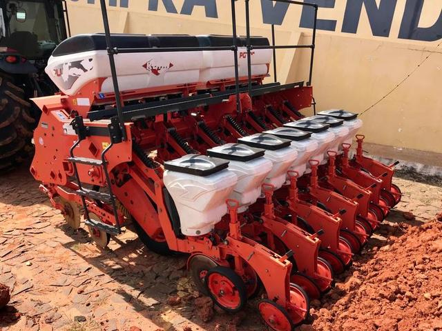 Kuhn Plantadeira PG 700 Plus 2016
