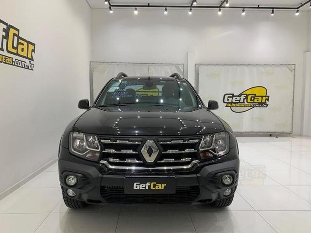 RENAULT OROCH OUTSIDE13C 2025