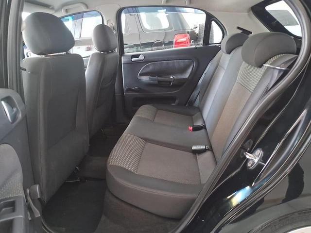 VOLKSWAGEN GOL 1.0 G5 4P 2011