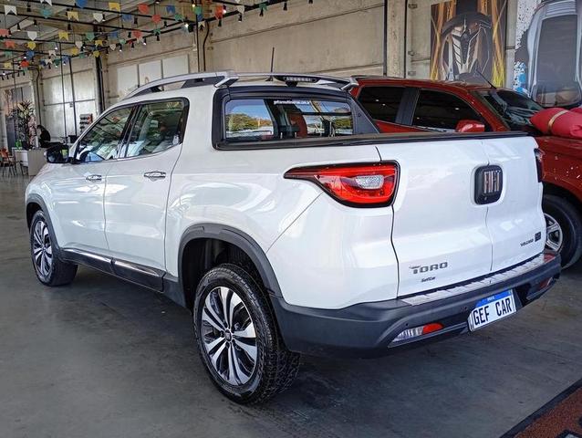 FIAT TORO VOLC AT9 4X4 2024