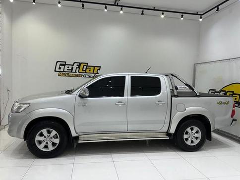 TOYOTA HILUX CD4X4 SRV 2014