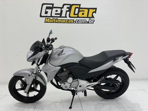 HONDA CB 300R 2010