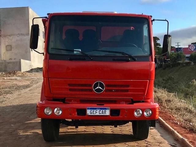 MERCEDES-BENZ 1318 2004