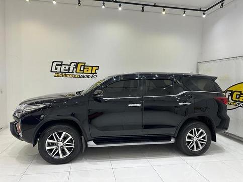 TOYOTA HILUX SWSRXA4FD 2019