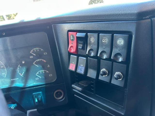 VOLVO VM23 240 6X2R 2005