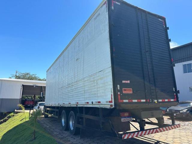 VOLVO VM23 240 6X2R 2005