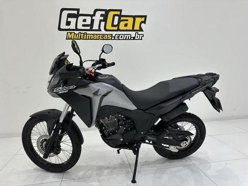 HONDA XRE 300 SAHARA 2025