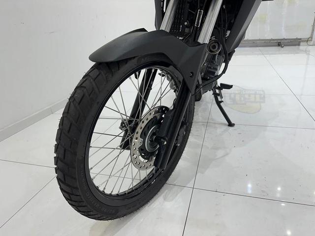 HONDA XRE 300 SAHARA 2025