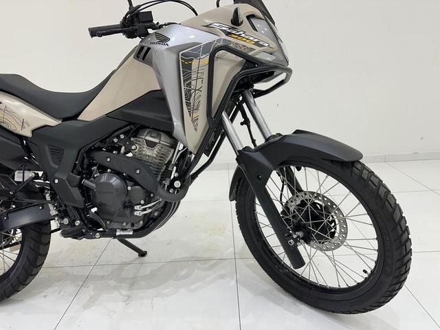 HONDA XRE 300 SAHARA ADV 2025