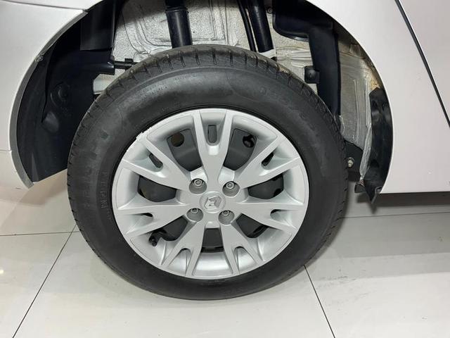 RENAULT LOGAN ZEN10MT 2024