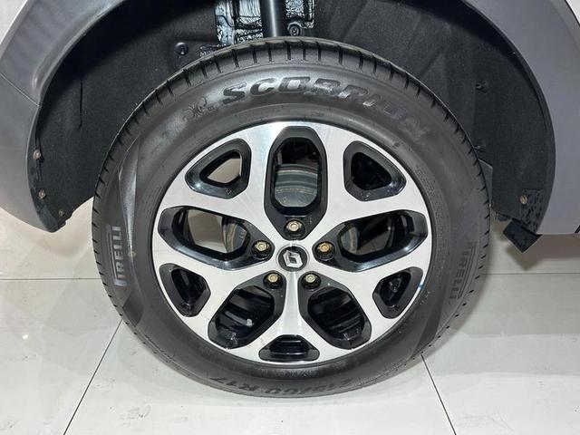 RENAULT CAPTUR INTENSE 1.6 16V FLEX 5P AUT 2018
