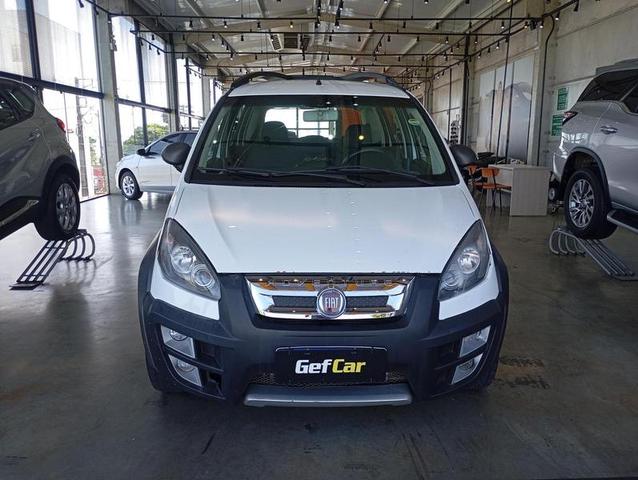 FIAT IDEA ADVENTURE DUAL 2013