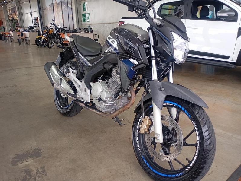 Honda CB250F Twister Cbs Em Ibaiti - foto 2
