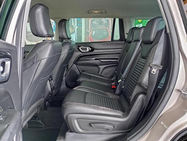 JEEP COMMANDER LIM T270 2022