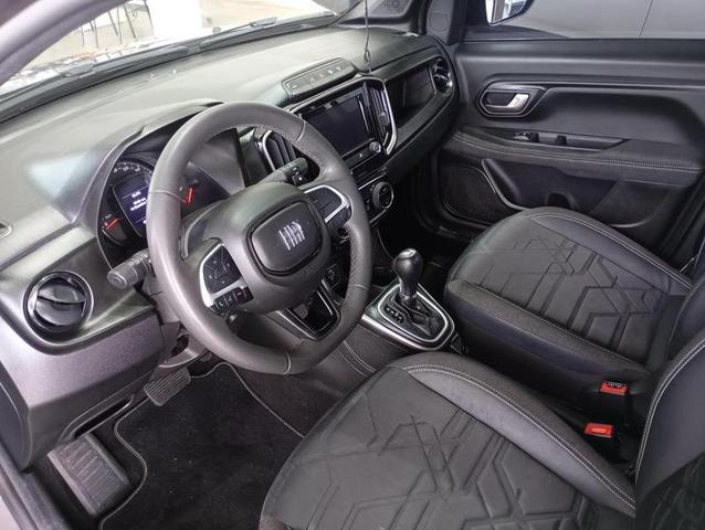 FIAT STRADA VOLCANO 13AT 2024