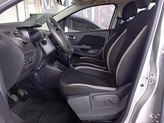 RENAULT CAPTUR ZEN 16M 2018