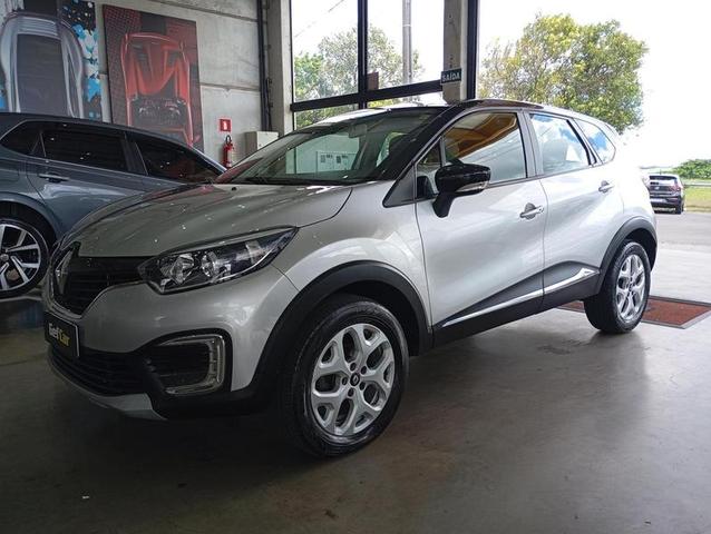 RENAULT CAPTUR ZEN 16M 2018