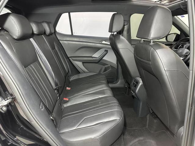 VOLKSWAGEN T CROSS CL TSI 2025