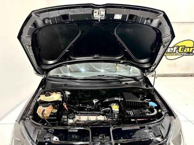 VOLKSWAGEN SPACEFOX GII 2011