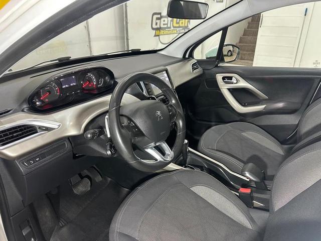 PEUGEOT 2008 ALLURE A 2016