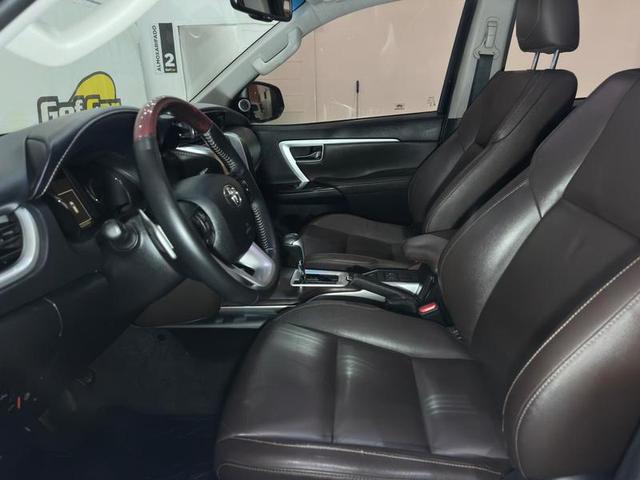 TOYOTA HILUX SWSRXA4FD 2019