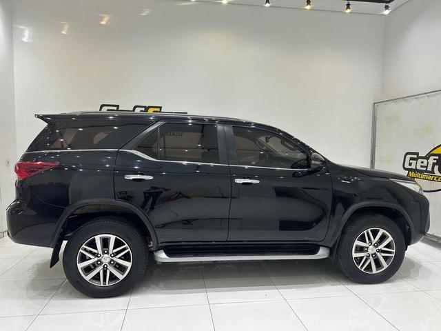 TOYOTA HILUX SWSRXA4FD 2019