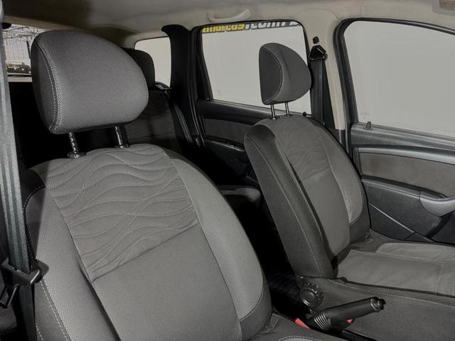 RENAULT DUSTER 16 D 4X2 2015