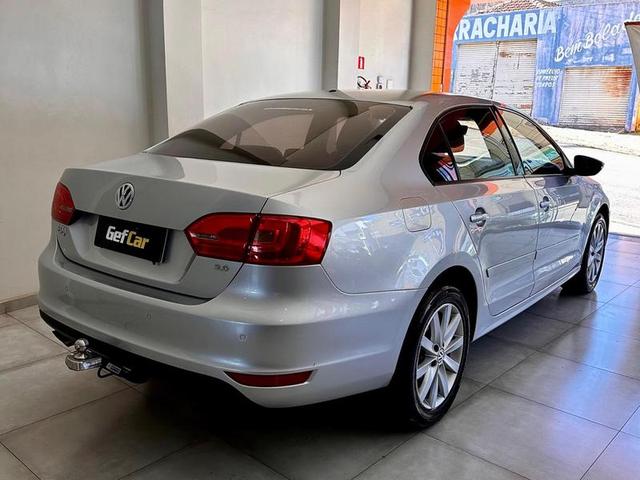 VOLKSWAGEN JETTA 2.0 2011