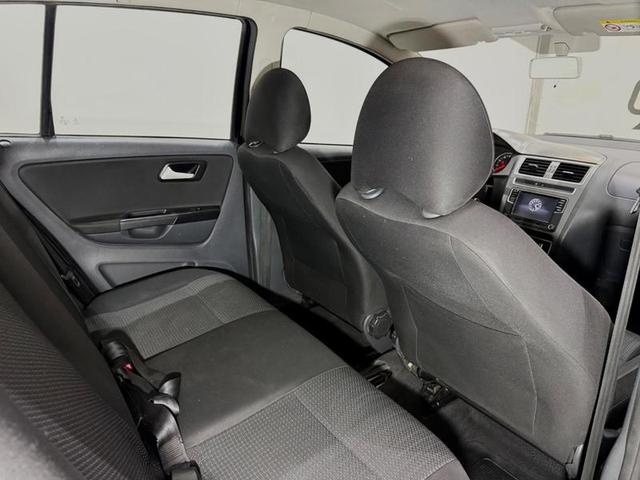 VOLKSWAGEN FOX CONNECT MB 2019