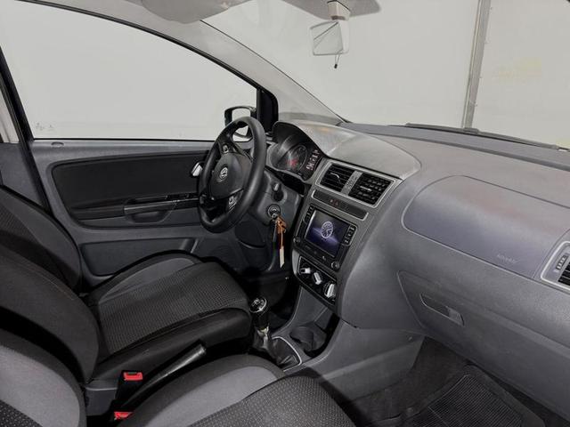 VOLKSWAGEN FOX CONNECT MB 2019