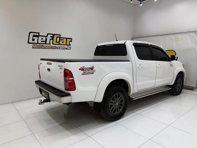 TOYOTA HILUX CD4X4 LE 2015