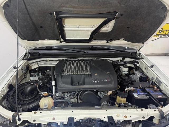TOYOTA HILUX CD4X4 LE 2015
