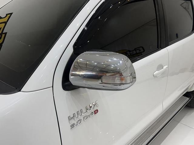TOYOTA HILUX CD4X4 LE 2015