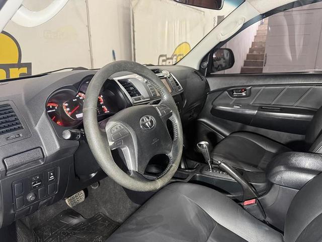 TOYOTA HILUX CD4X4 LE 2015