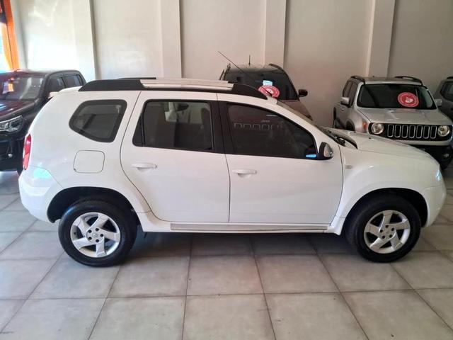 RENAULT DUSTER 16 D 4X2 2015
