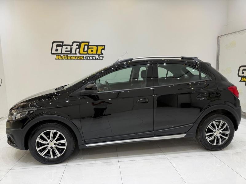 Chevrolet Onix 1.4mt Act Em Arapoti - foto 2