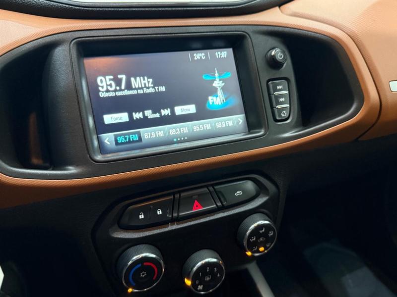 Chevrolet Onix 1.4mt Act Em Arapoti - foto 9
