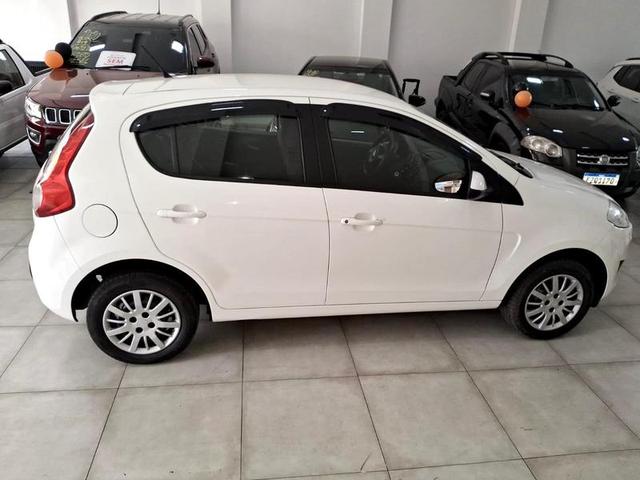 FIAT PALIO ATTRACT 1.0 2014