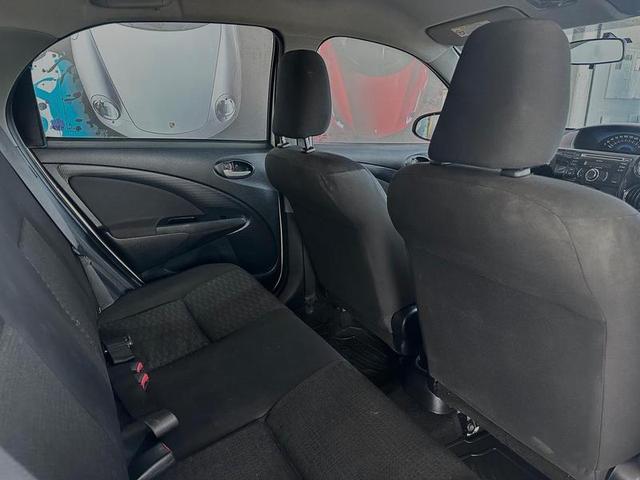 TOYOTA ETIOS HB XLS _4P_ 2014