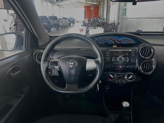 TOYOTA ETIOS HB XLS _4P_ 2014