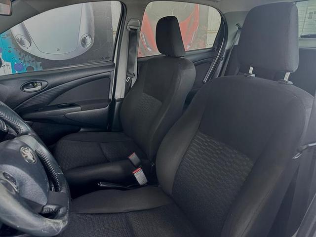 TOYOTA ETIOS HB XLS _4P_ 2014
