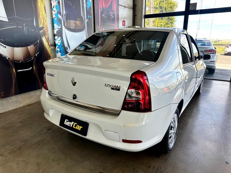 Renault Logan 1.6 Expression 8V Flex 4P Manual Em Ibaiti - foto 10