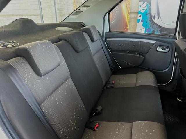 RENAULT LOGAN 1.6 EXPRESSION 8V FLEX 4P MANUAL 2011