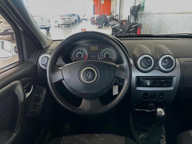 RENAULT LOGAN 1.6 EXPRESSION 8V FLEX 4P MANUAL 2011