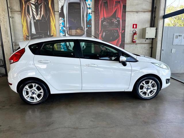 FORD FIESTA HA 1.5L SE 2015