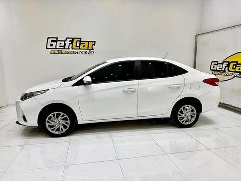 TOYOTA YARIS SA XS15 2023