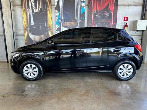 CHEVROLET ONIX 1.0MT LT 2018